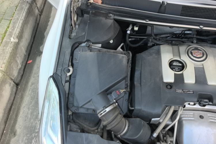 Used Cadillac XTS 2015 28T Comfort Model Engine Bay Right