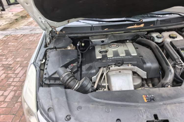 Used Cadillac XTS 2015 28T Comfort Model Engine Bay Right