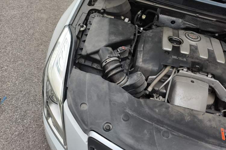 Used Cadillac XTS 2015 28T Comfort Model Engine Bay Right