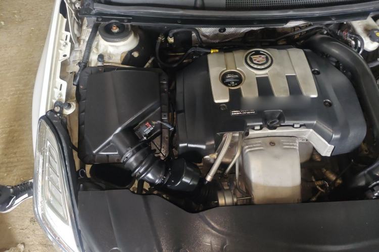 Used Cadillac XTS 2015 28T Comfort Model Engine Bay Right