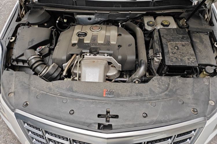 Used Cadillac XTS 2015 28T Comfort Model Engine Bay