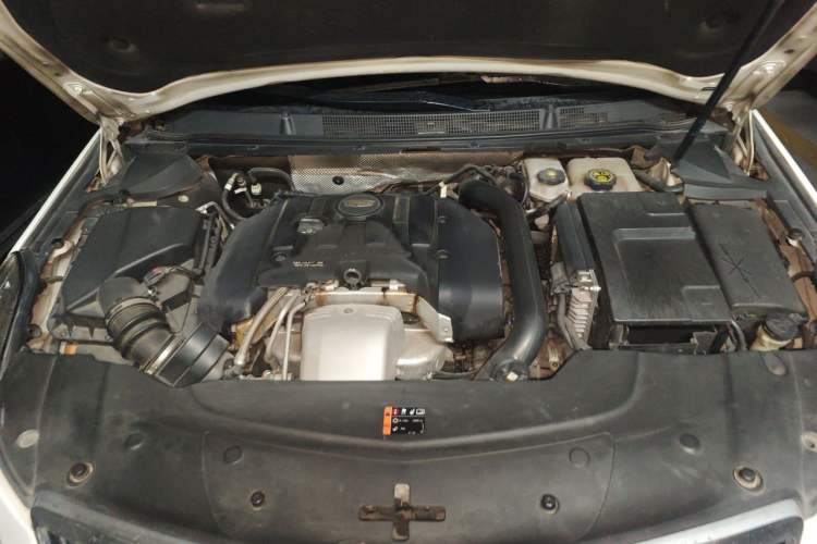 Used Cadillac XTS 2015 28T Luxury Model Engine Bay
