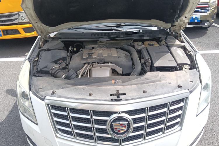 Used Cadillac XTS 2015 28T Comfort Model Engine Bay