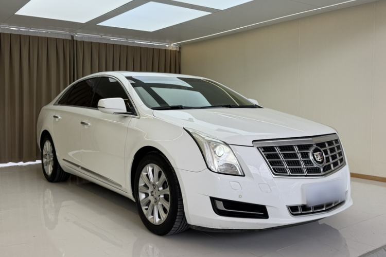 Used Cadillac XTS 2015 28T Comfort Model Exterior 2