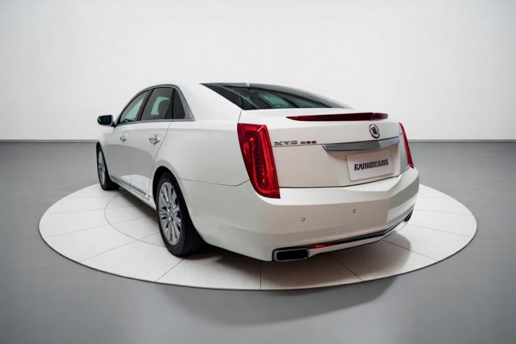 Used Cadillac XTS 2015 28T Elite Model Exterior 3
