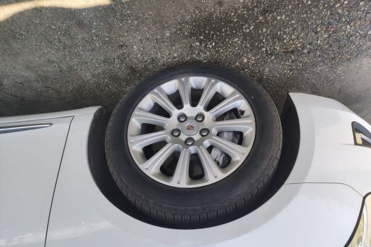 Used Cadillac XTS 2015 28T Comfort Model Exterior 4