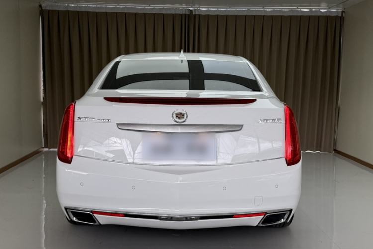 Used Cadillac XTS 2015 28T Comfort Model Exterior 5