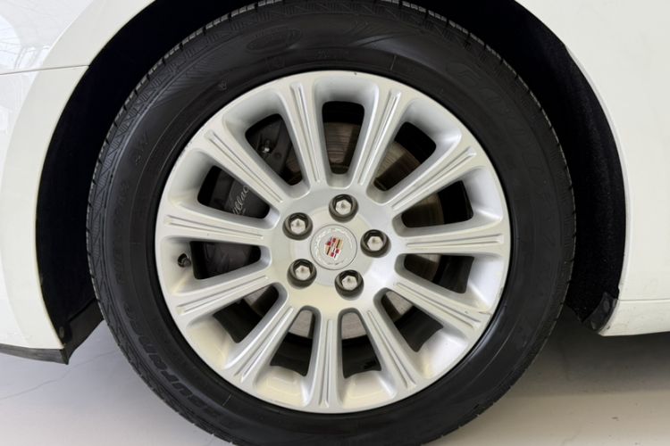 Used Cadillac XTS 2015 28T Comfort Model Exterior 7