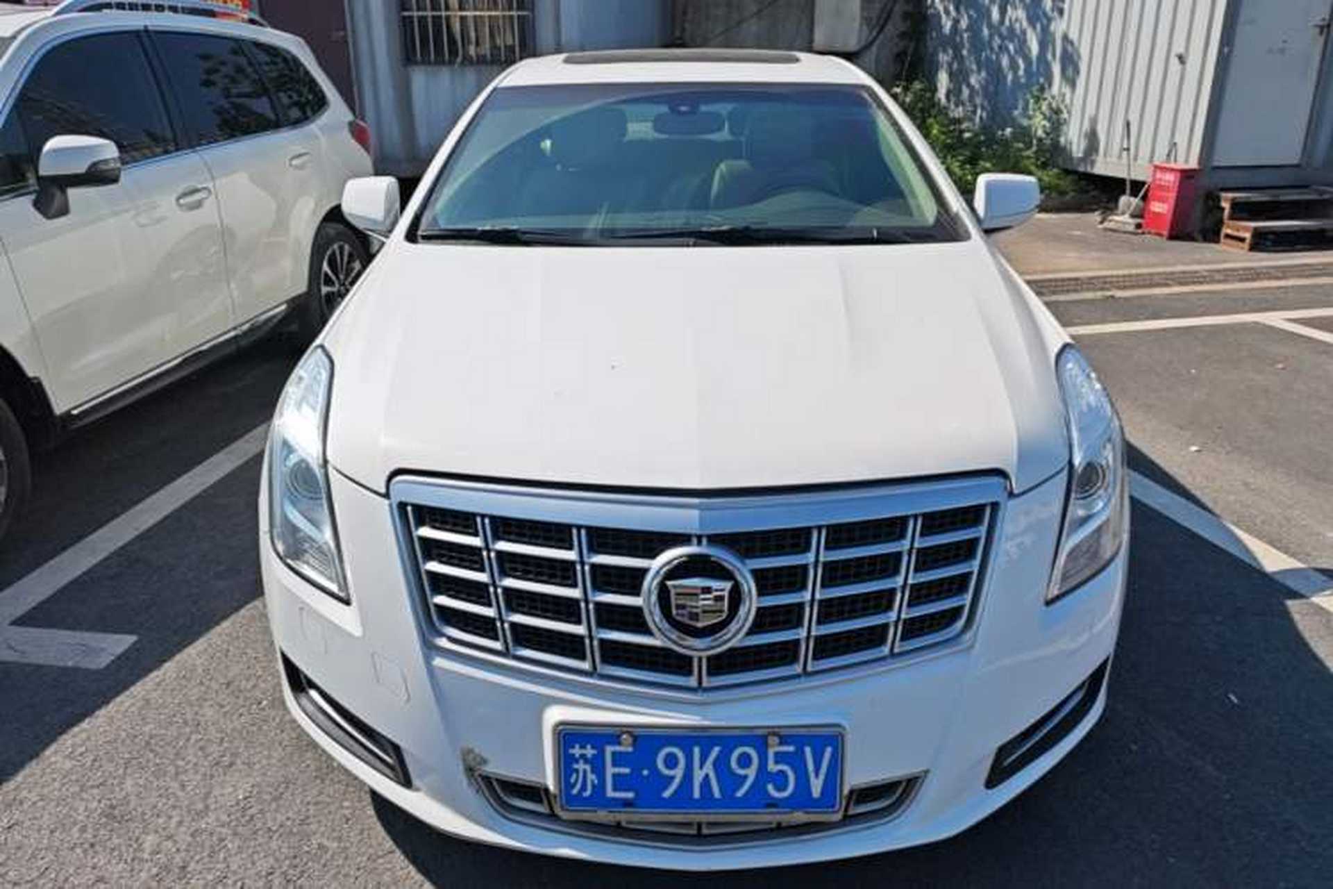 Used Cadillac XTS 2015 28T Comfort Model Front