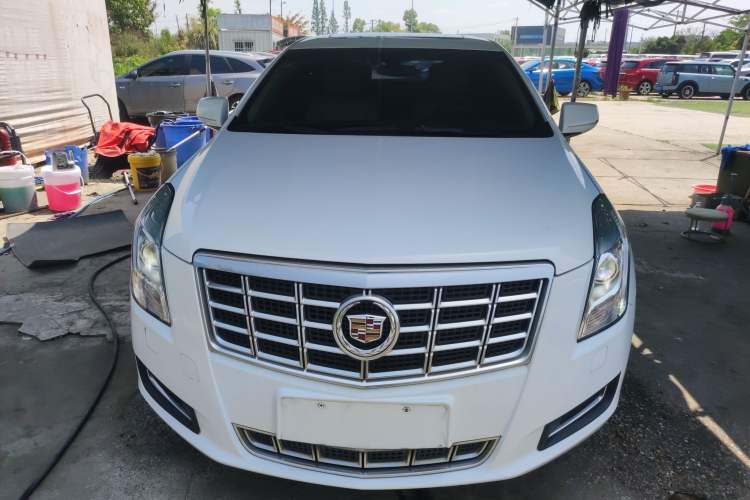 Used Cadillac XTS 2015 28T Comfort Model Front