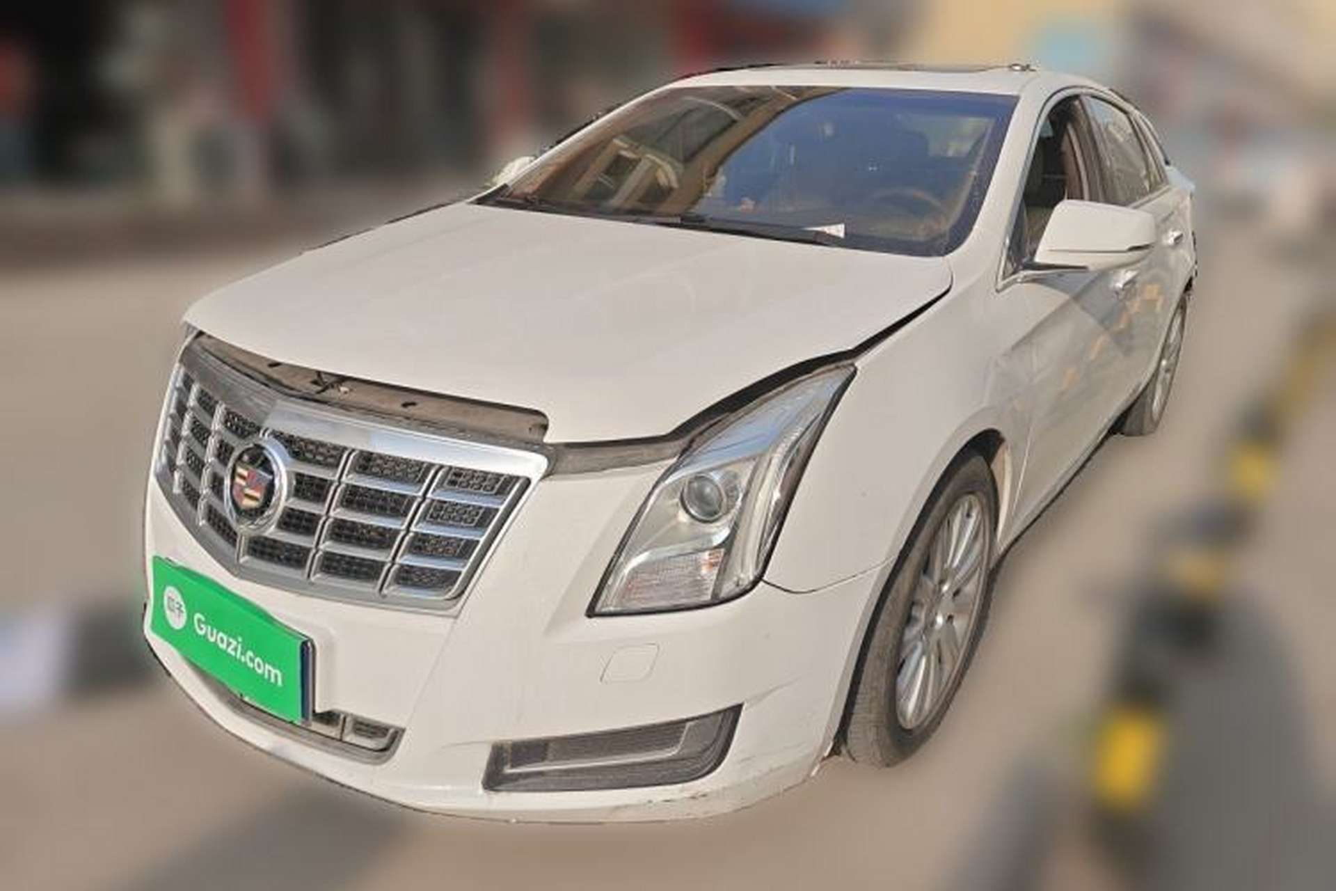 Used Cadillac XTS 2015 28T Comfort Model Front Left 45 Deg