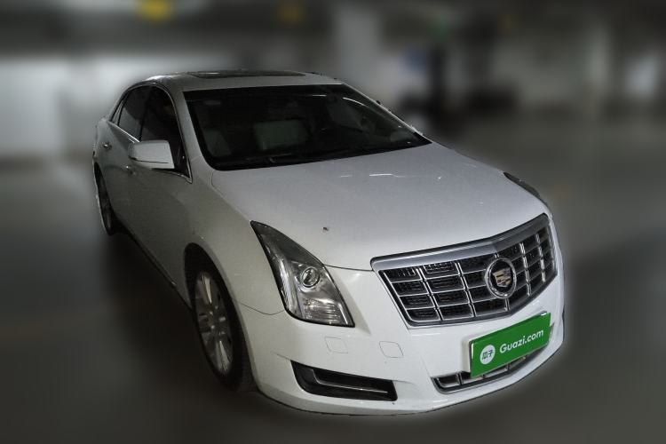 Used Cadillac XTS 2015 28T Comfort Model Front Right 45 Deg