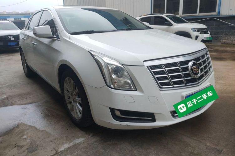 Used Cadillac XTS 2015 28T Comfort Model Front Right 45 Deg