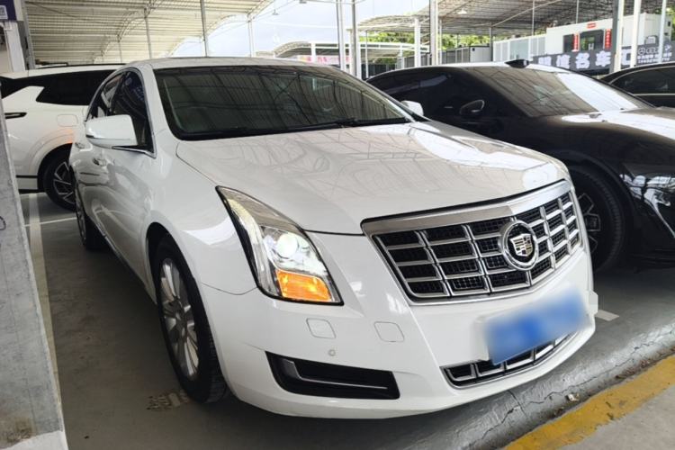 Used Cadillac XTS 2015 28T Comfort Model Front Right 45 Deg
