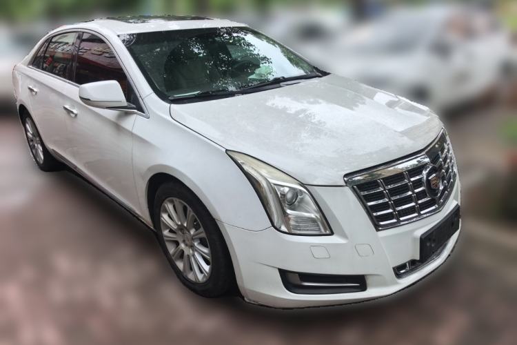 Used Cadillac XTS 2015 28T Comfort Model Front Right 45 Deg