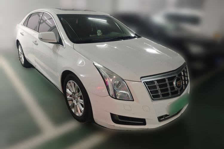 Used Cadillac XTS 2015 28T Comfort Model Front Right 45 Deg