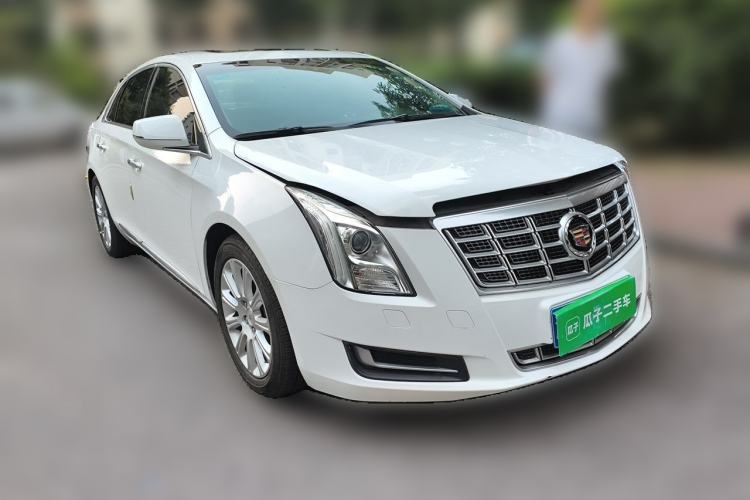 Used Cadillac XTS 2015 28T Comfort Model Front Right 45 Deg