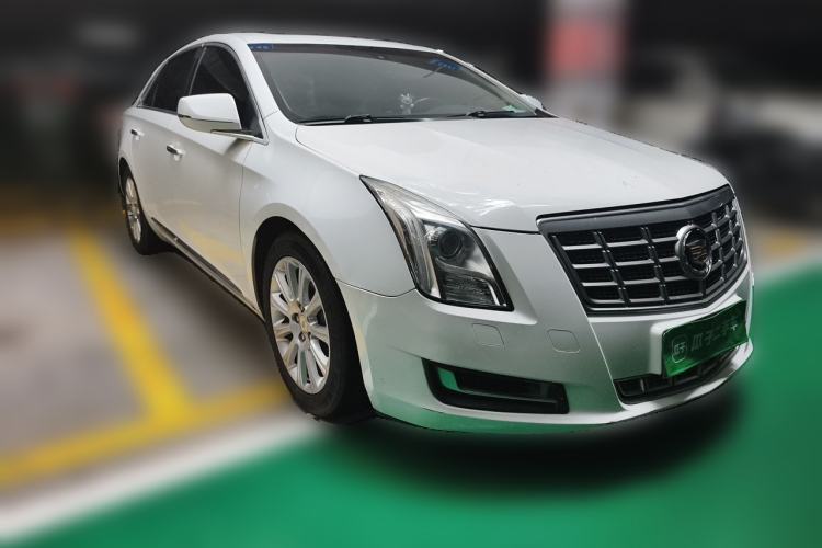 Used Cadillac XTS 2015 28T Comfort Model Front Right 45 Deg