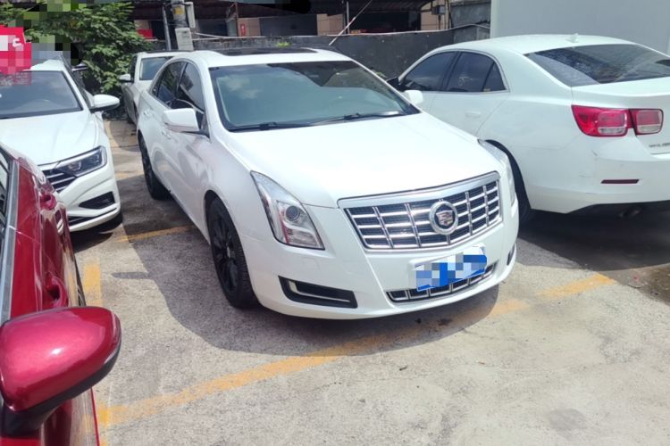 Used Cadillac XTS 2015 28T Comfort Model Front Right 45 Deg