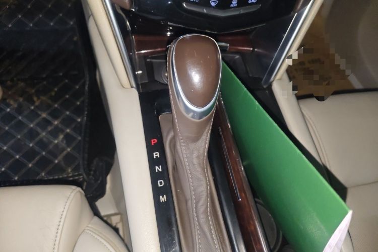 Used Cadillac XTS 2015 28T Comfort Model Gear Lever