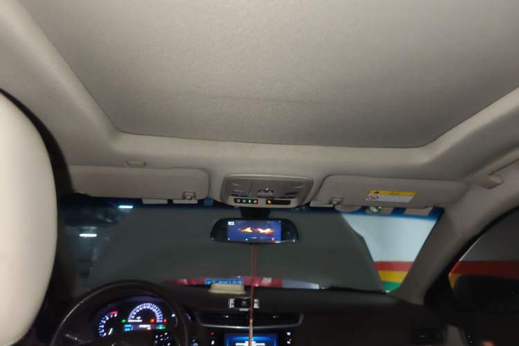 Used Cadillac XTS 2015 28T Comfort Model Headliner