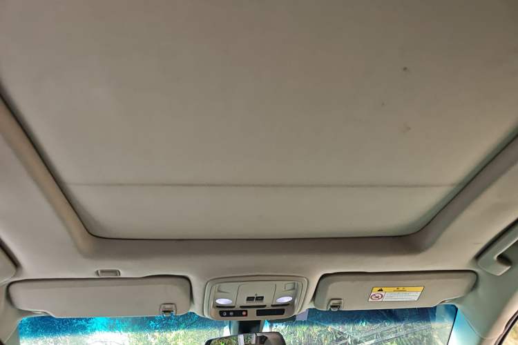 Used Cadillac XTS 2015 28T Comfort Model Headliner