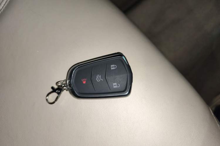 Used Cadillac XTS 2015 28T Comfort Model Interior 1