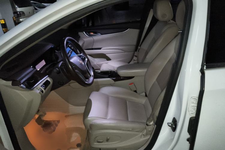 Used Cadillac XTS 2015 28T Comfort Model Left Front Seat