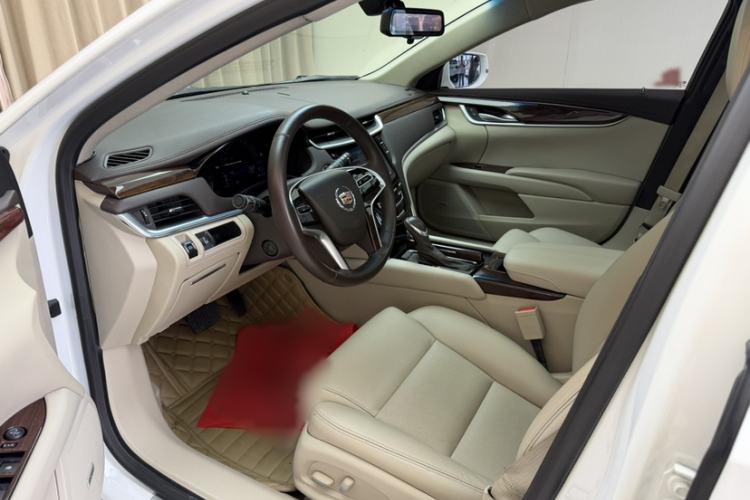 Used Cadillac XTS 2015 28T Comfort Model Left Front Seat