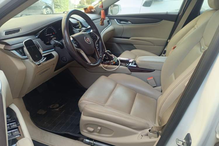 Used Cadillac XTS 2015 28T Comfort Model Left Front Seat