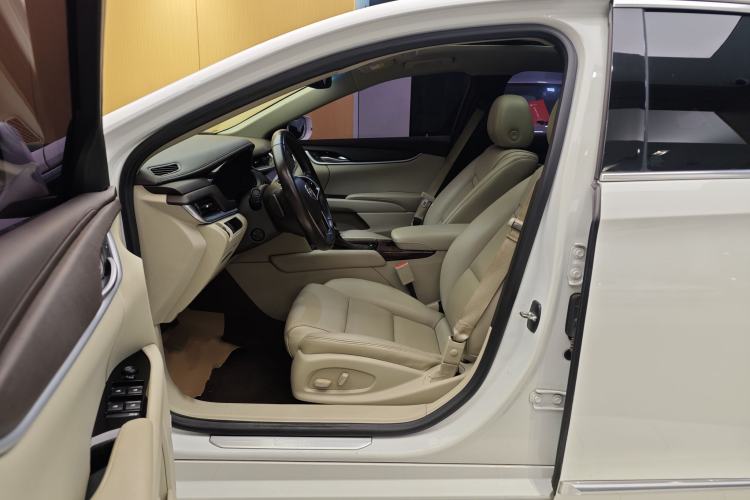 Used Cadillac XTS 2015 28T Comfort Model Left Front Seat