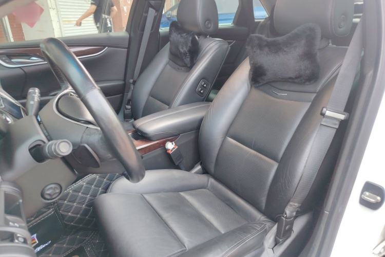 Used Cadillac XTS 2015 28T Luxury Model Left Front Seat