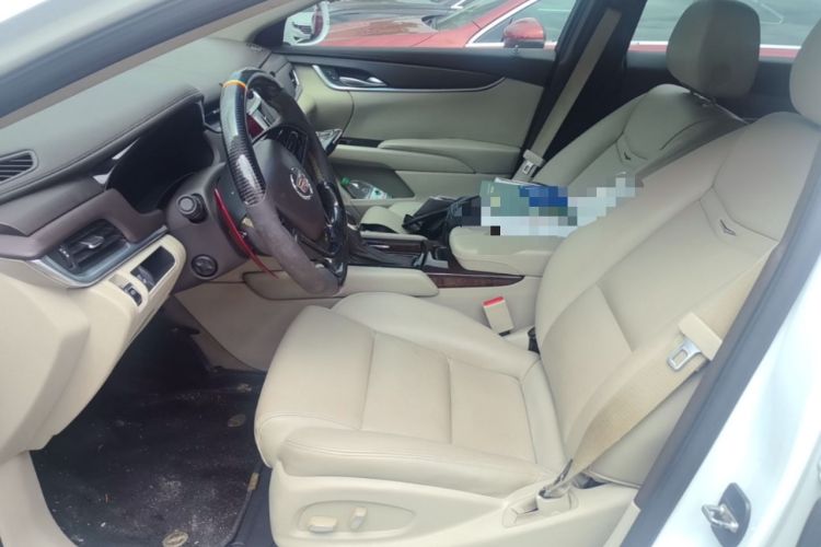 Used Cadillac XTS 2015 28T Comfort Model Left Front Seat
