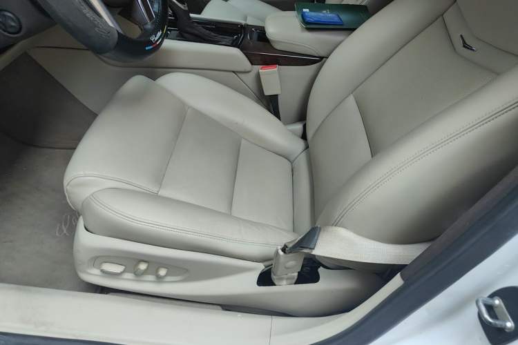 Used Cadillac XTS 2015 28T Elite Model Left Front Seat