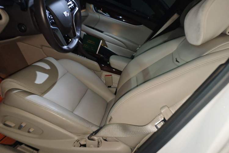 Used Cadillac XTS 2015 28T Luxury Model Left Front Seat
