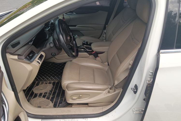Used Cadillac XTS 2015 28T Comfort Model Left Front Seat
