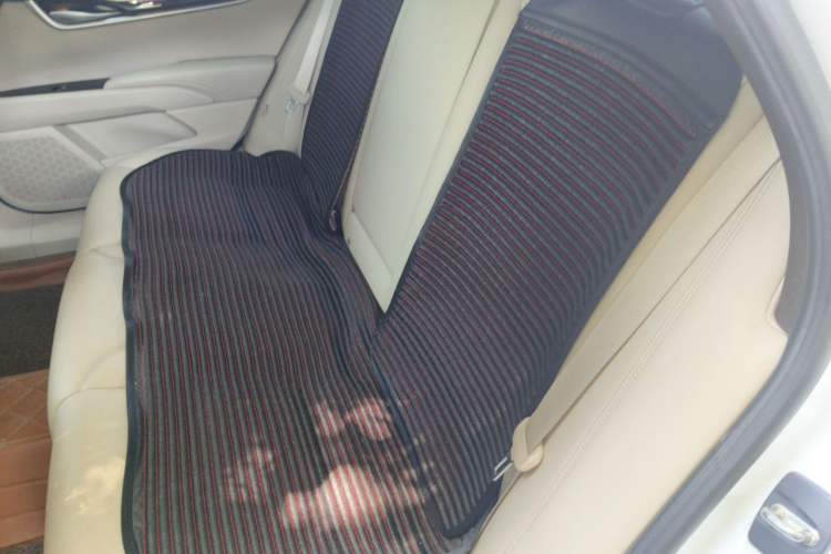Used Cadillac XTS 2015 28T Elite Model Left Rear Seat