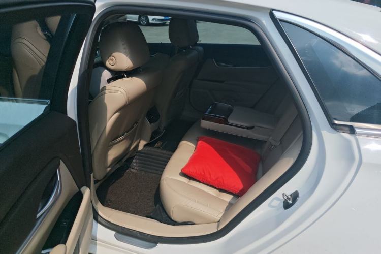 Used Cadillac XTS 2015 28T Comfort Model Left Rear Seat
