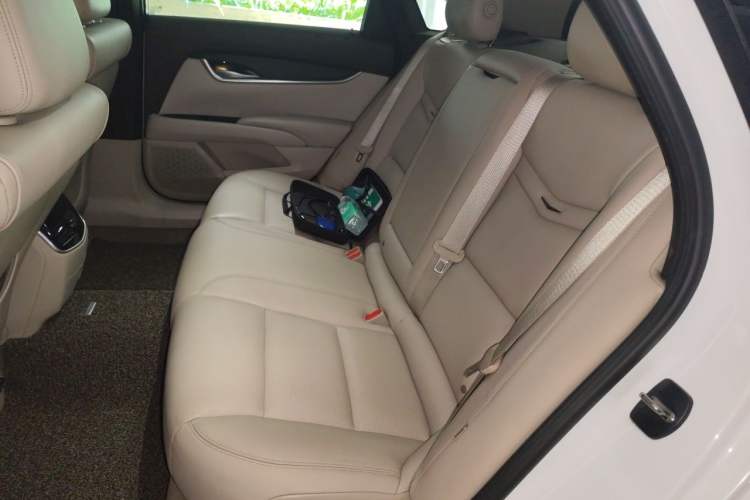 Used Cadillac XTS 2015 28T Comfort Model Left Rear Seat