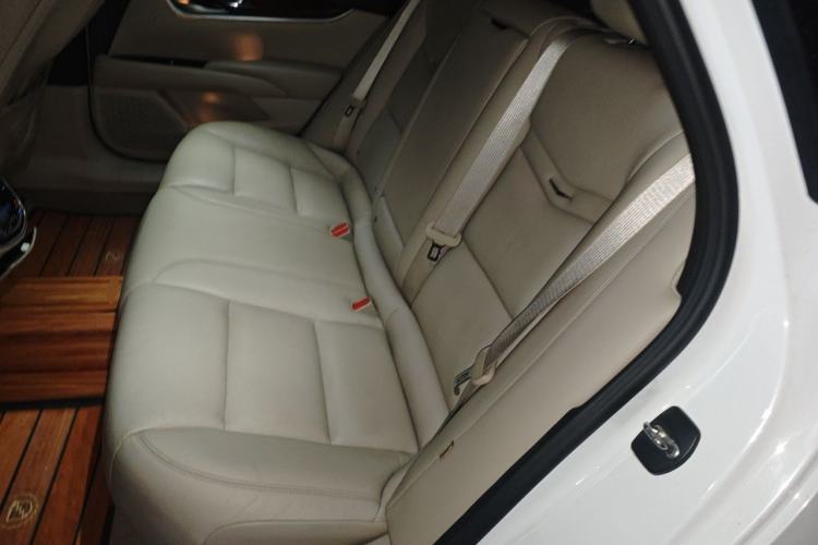 Used Cadillac XTS 2015 28T Luxury Model Left Rear Seat