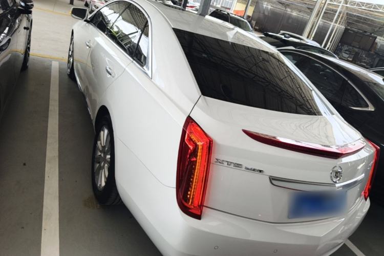 Used Cadillac XTS 2015 28T Comfort Model Rear