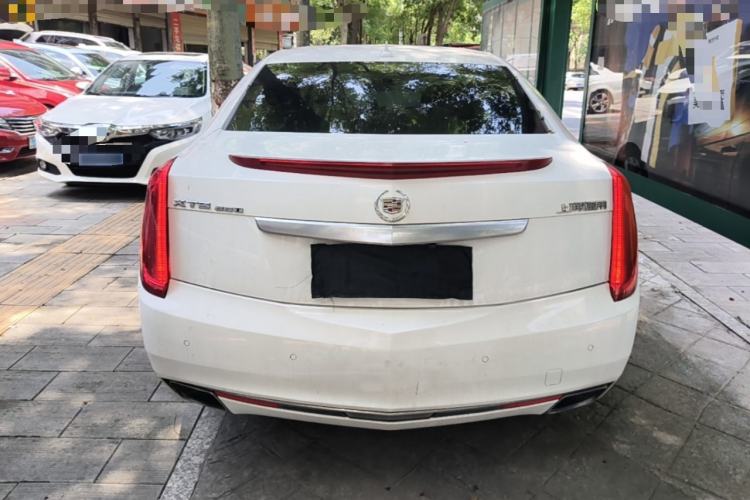 Used Cadillac XTS 2015 28T Comfort Model Rear