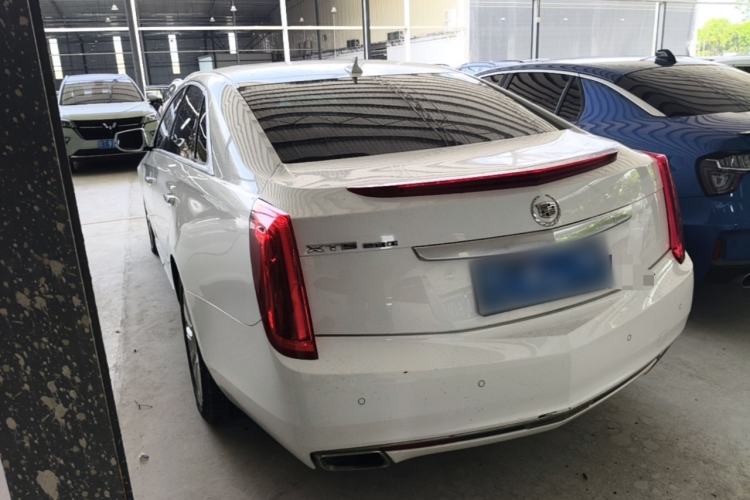 Used Cadillac XTS 2015 28T Comfort Model Rear Left 45 Deg