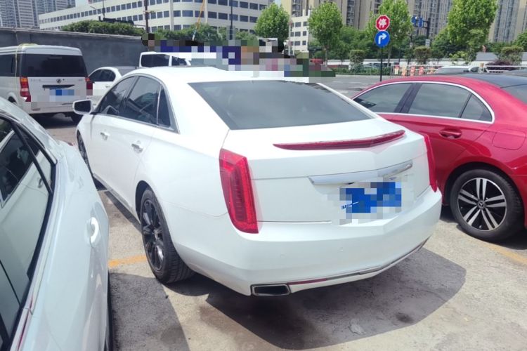 Used Cadillac XTS 2015 28T Comfort Model Rear Left 45 Deg
