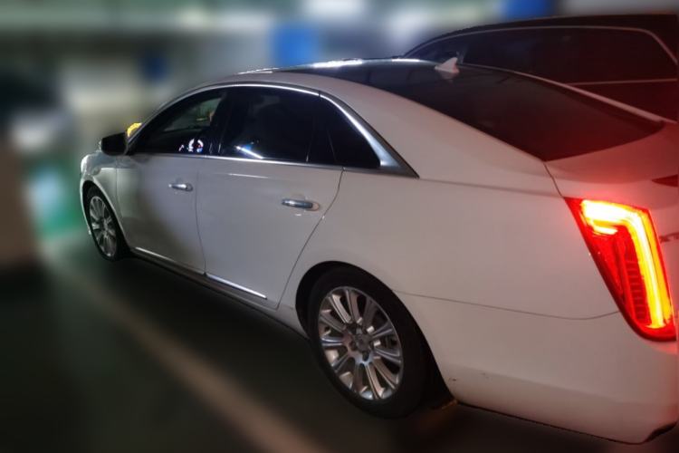 Used Cadillac XTS 2015 28T Comfort Model Rear Left 45 Deg