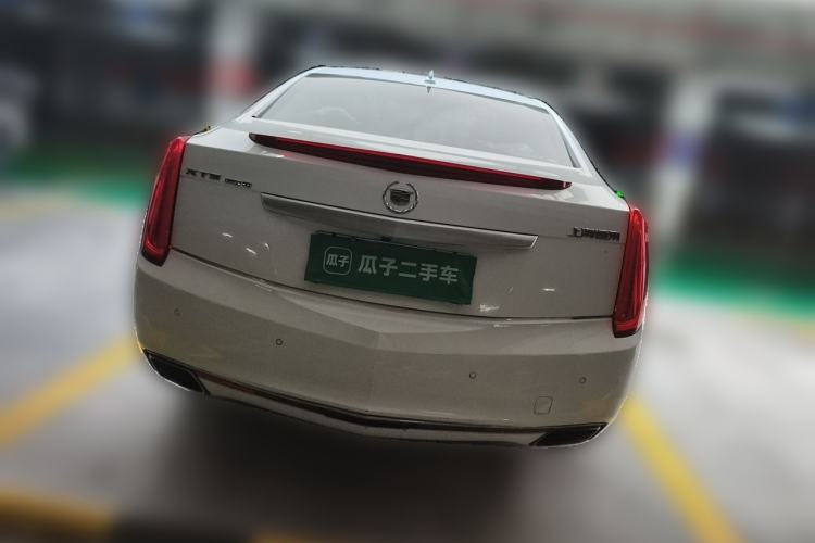 Used Cadillac XTS 2015 28T Comfort Model Rear