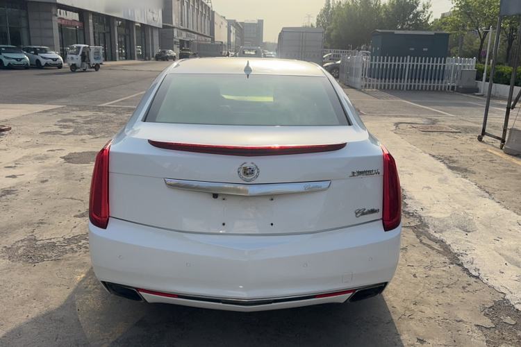 Used Cadillac XTS 2015 28T Comfort Model Rear