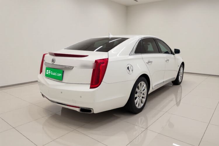 Used Cadillac XTS 2015 28T Luxury Model Rear Right 45 Deg
