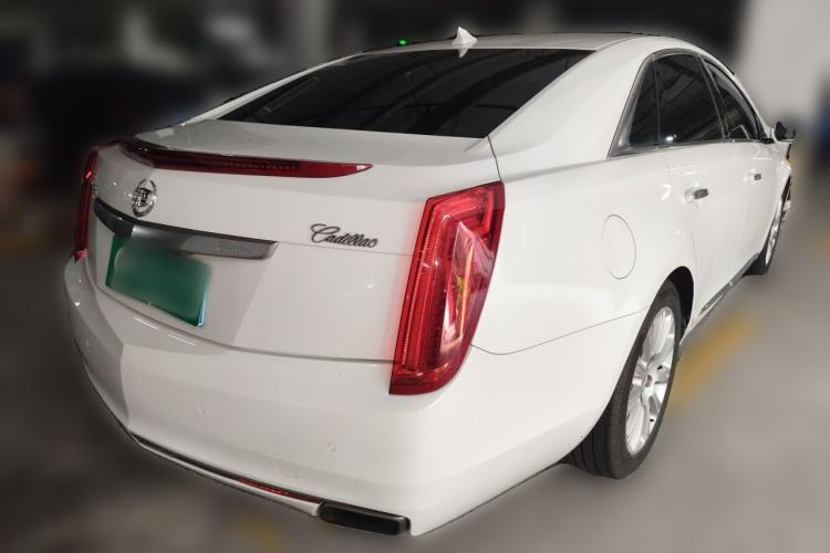 Used Cadillac XTS 2015 28T Comfort Model Rear Right 45 Deg