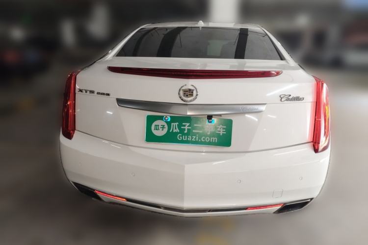 Used Cadillac XTS 2015 28T Comfort Model Rear